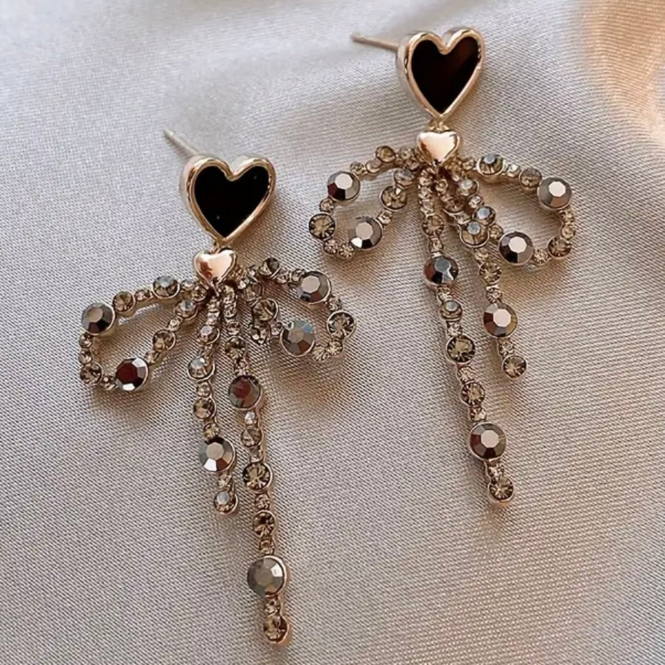 Bow crystal earrings