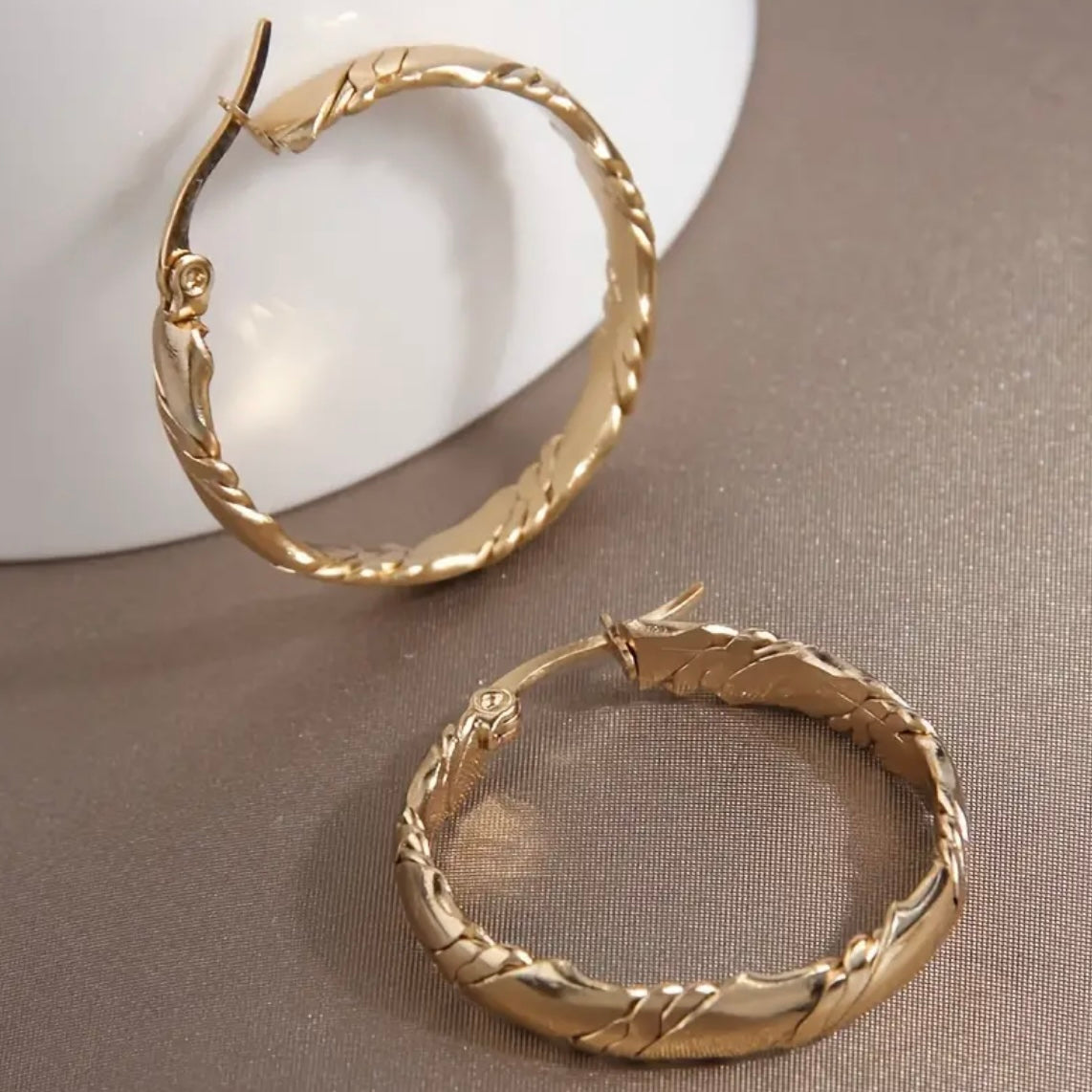 Midi Golden Hoops