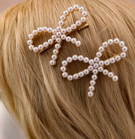 Pearl Bow Clip