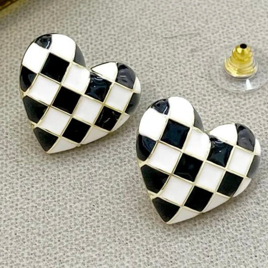 Checkered studs