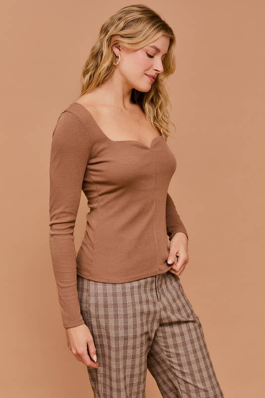 GILLI - Long Sleeve Sweetheart Rib Top